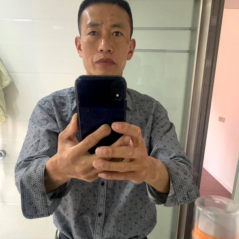 过客泪了昏睡的照片