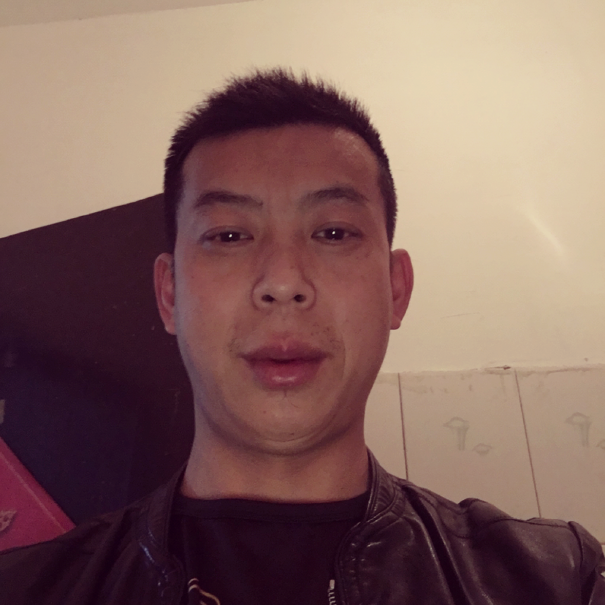 结实回首龙猫的照片