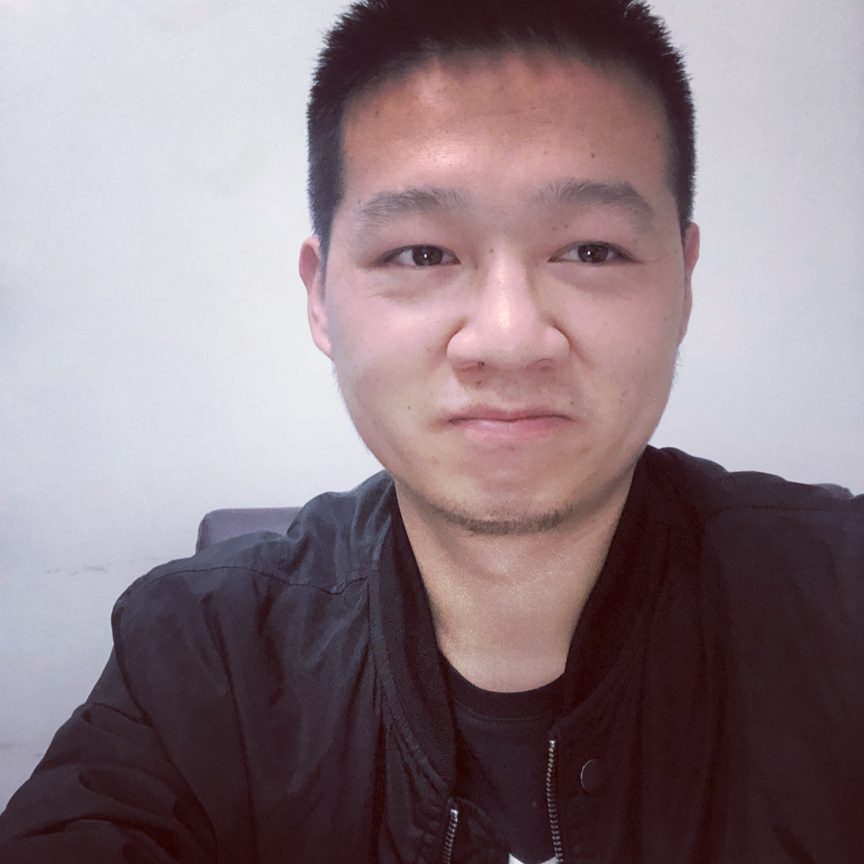 夜莺与百灵的照片