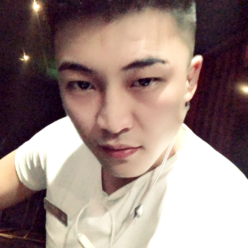 忧虑闻雨的照片