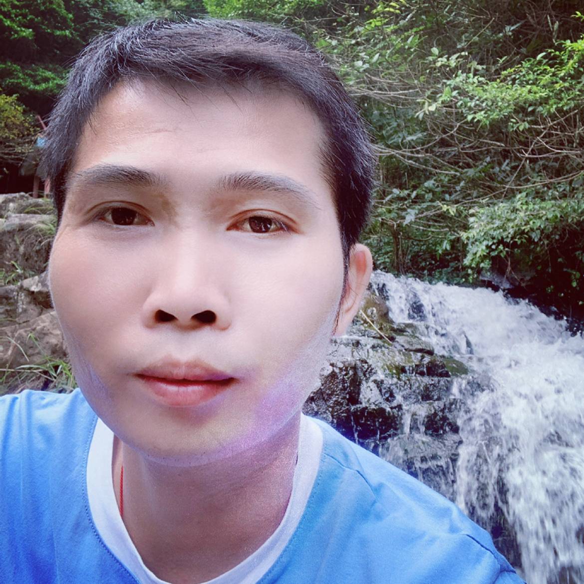 路人拾忆忐忑的照片