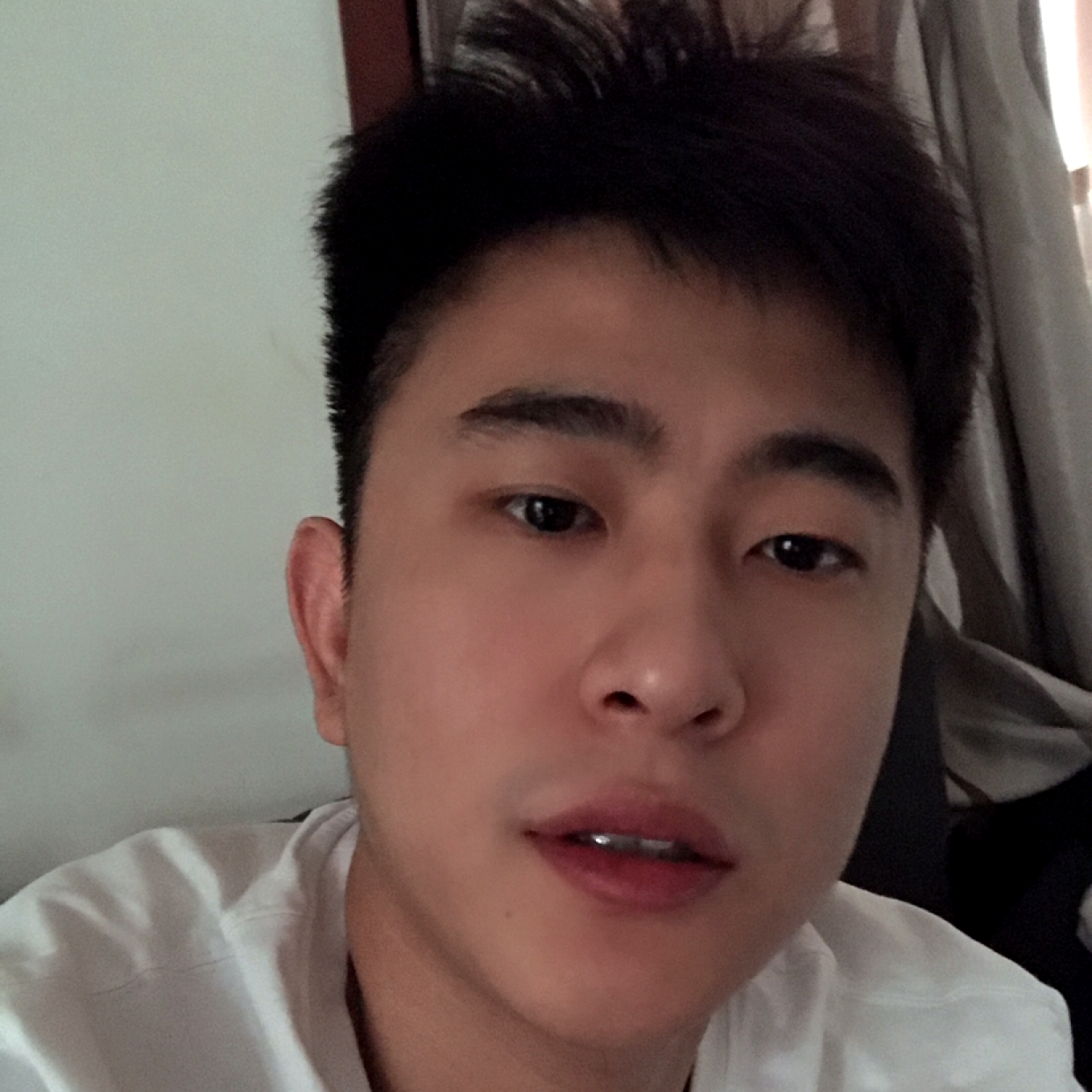 老鼠吃醋火星上的照片