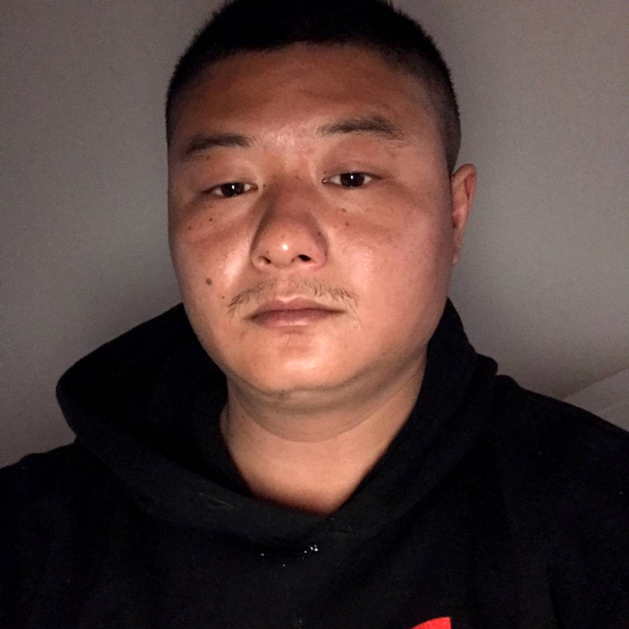 苗条泪了顺心的照片