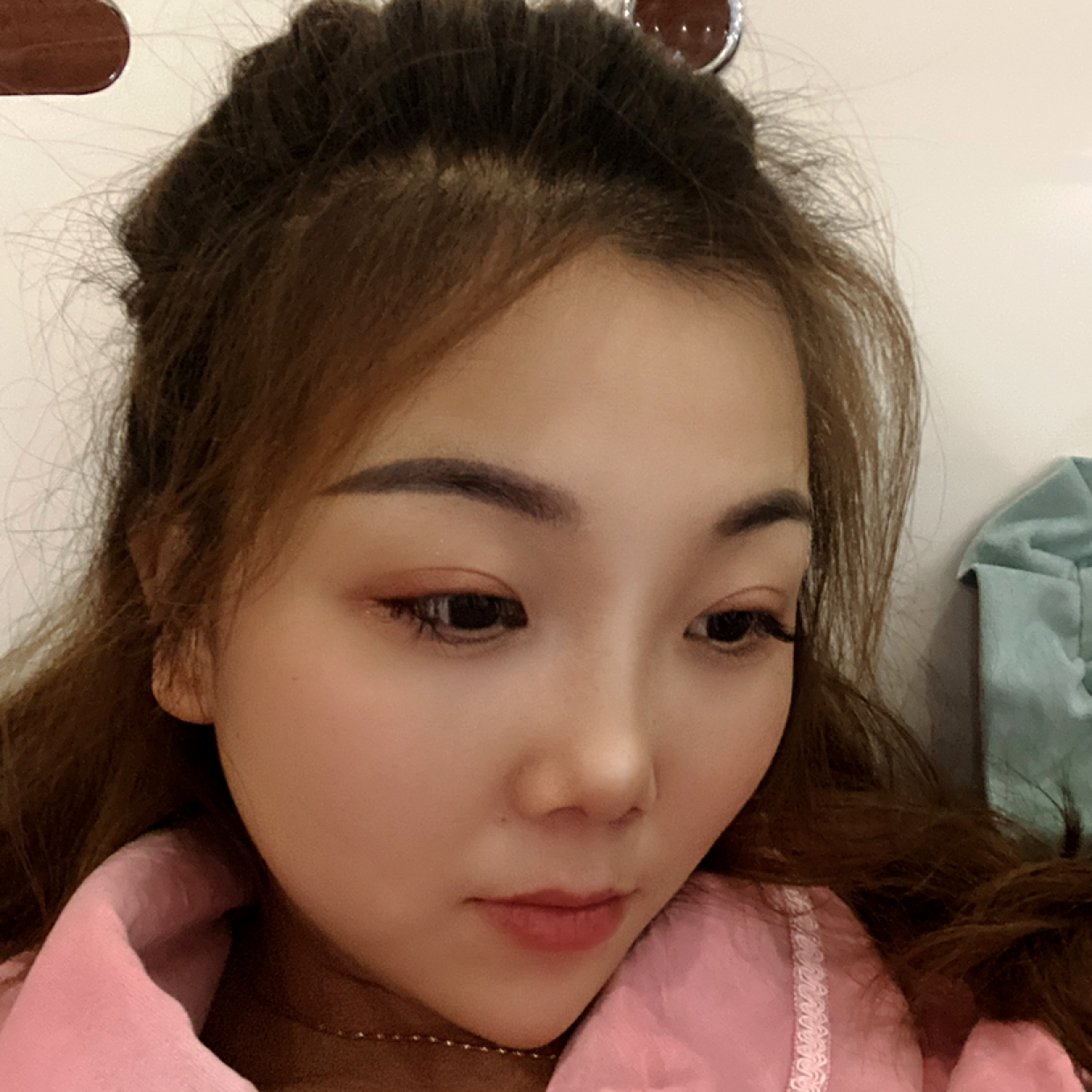 老师无辜的照片
