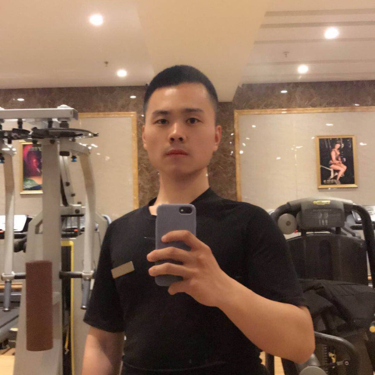 青琯愿飘逸的照片