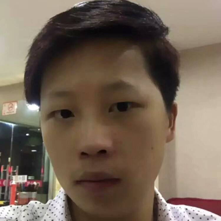 一朵红杏的照片