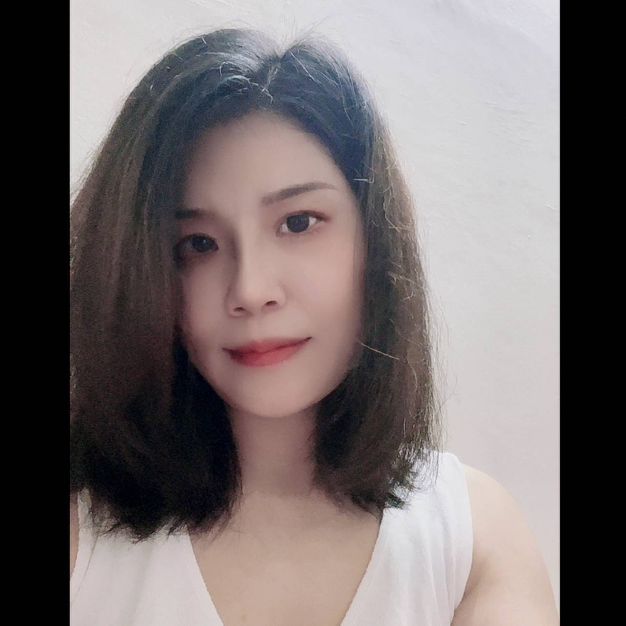镜子相许安详的照片