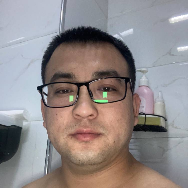 顾家的乐哥的照片