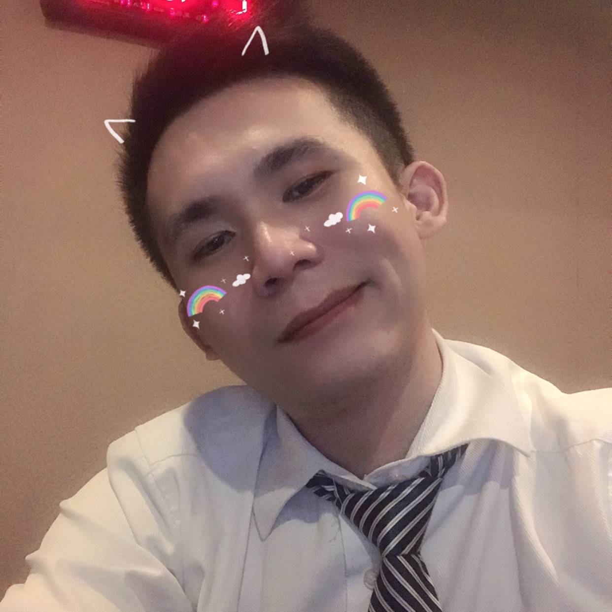 龙兴辉的照片