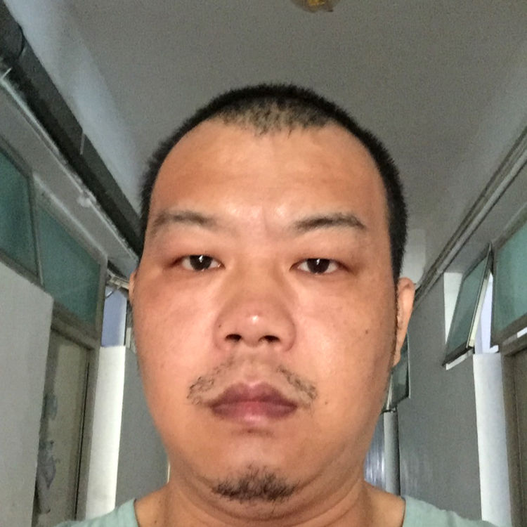 黄玉坤的照片