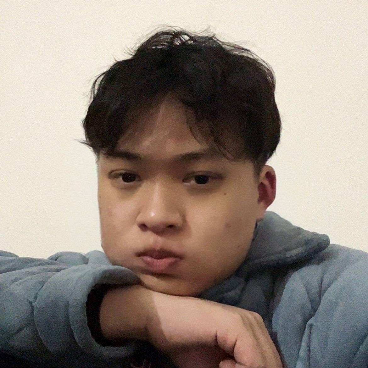 有真人不的照片