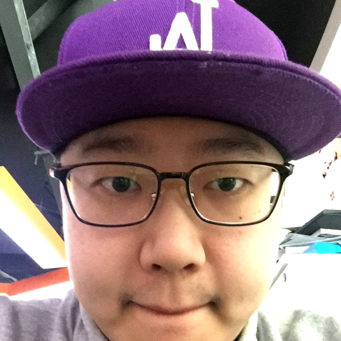 C.T.H.的照片