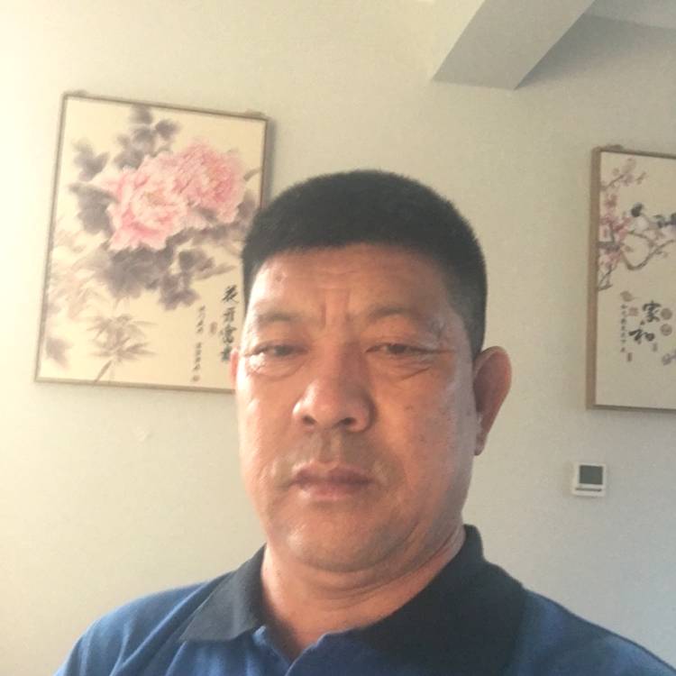 甜美放弃红牛的照片