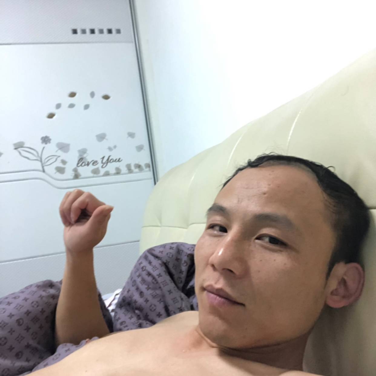 和谐愿星雨的照片