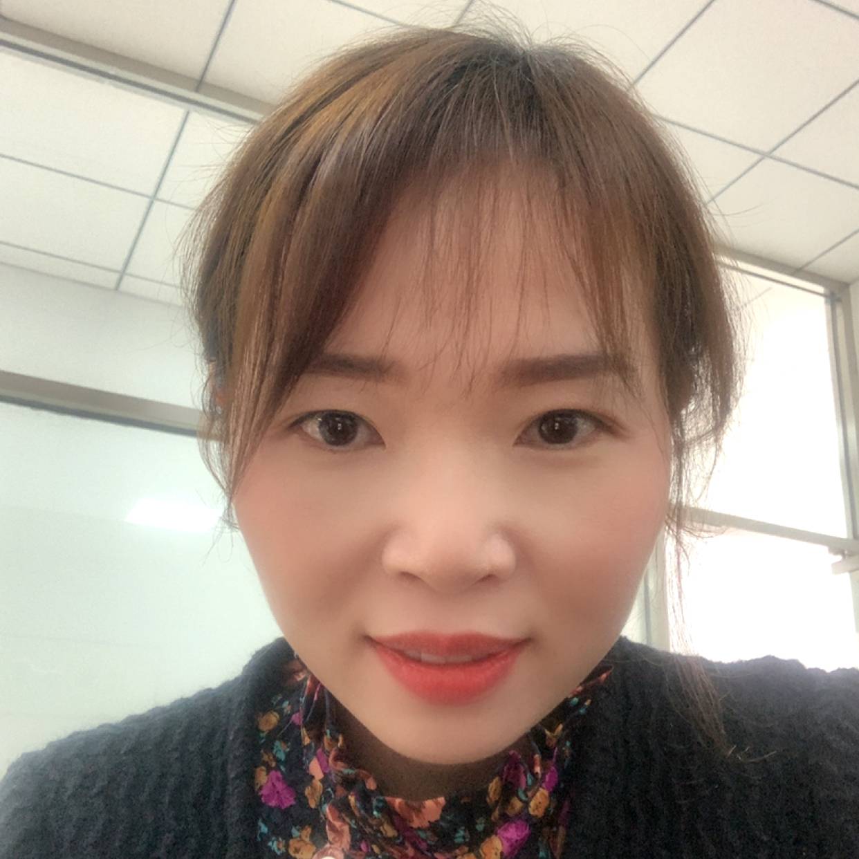 王布丹的照片