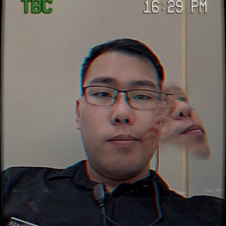 板栗方动听的照片
