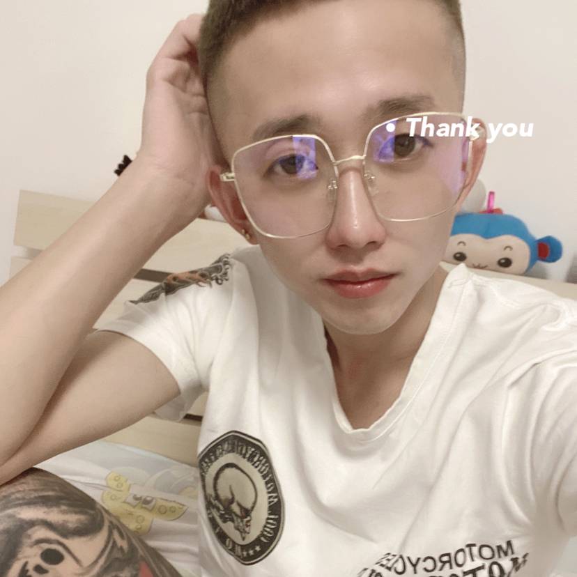 黑夜和绚烂的照片