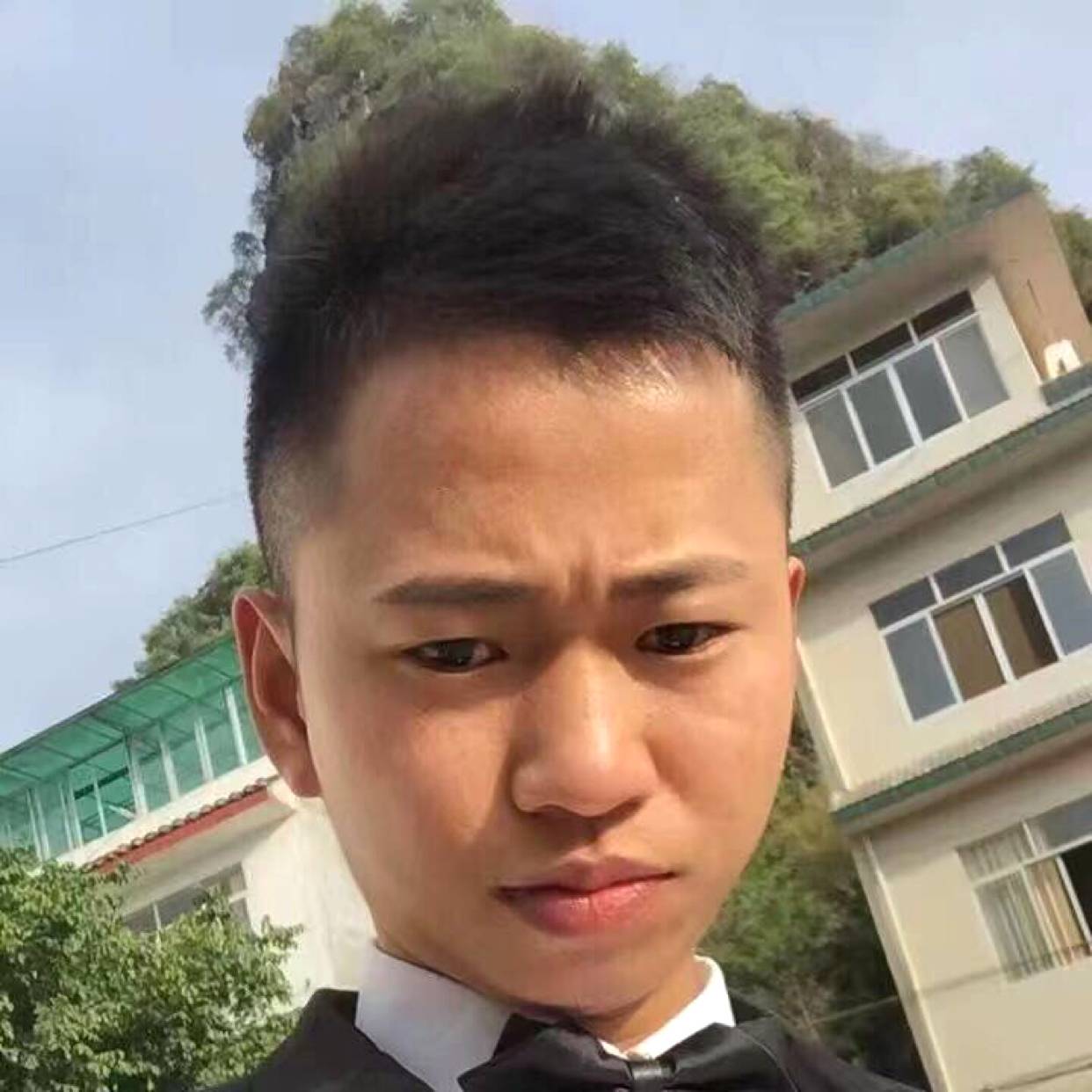 飞机深拥过时的照片