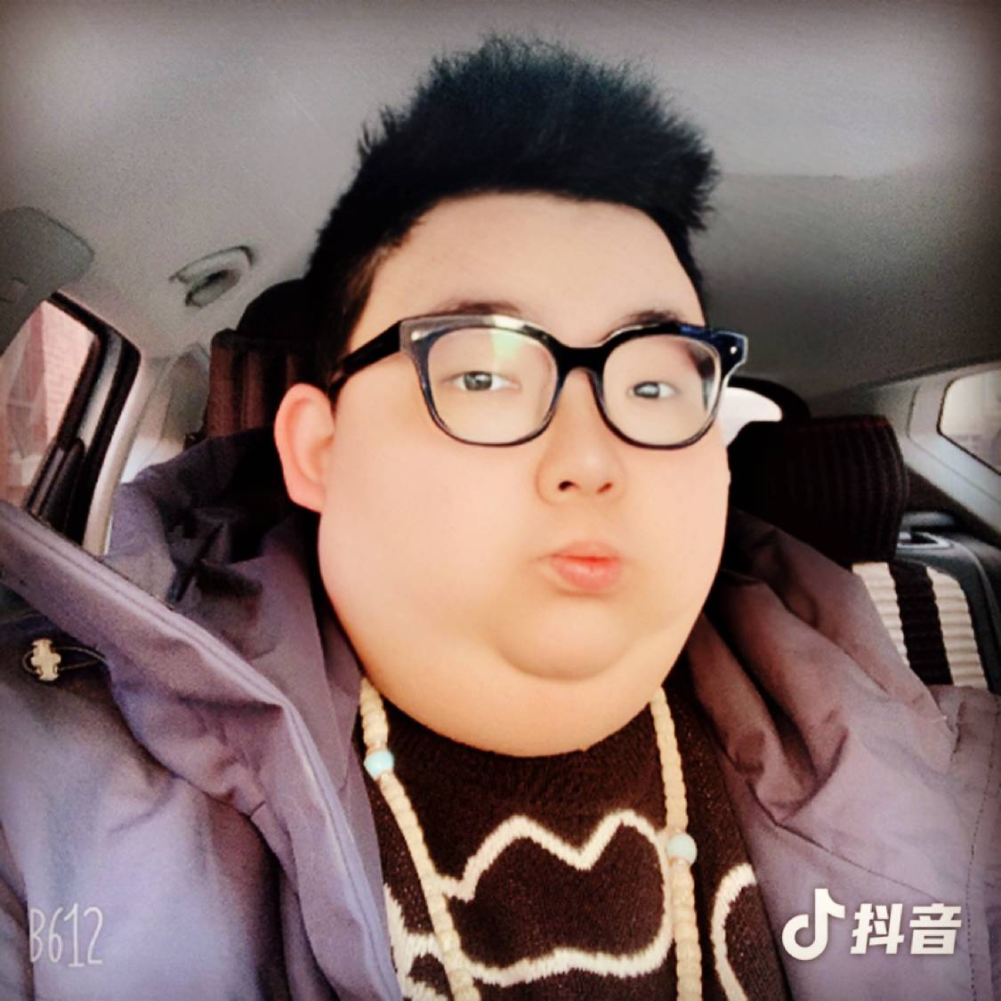 小蘑菇等待缠绵的照片