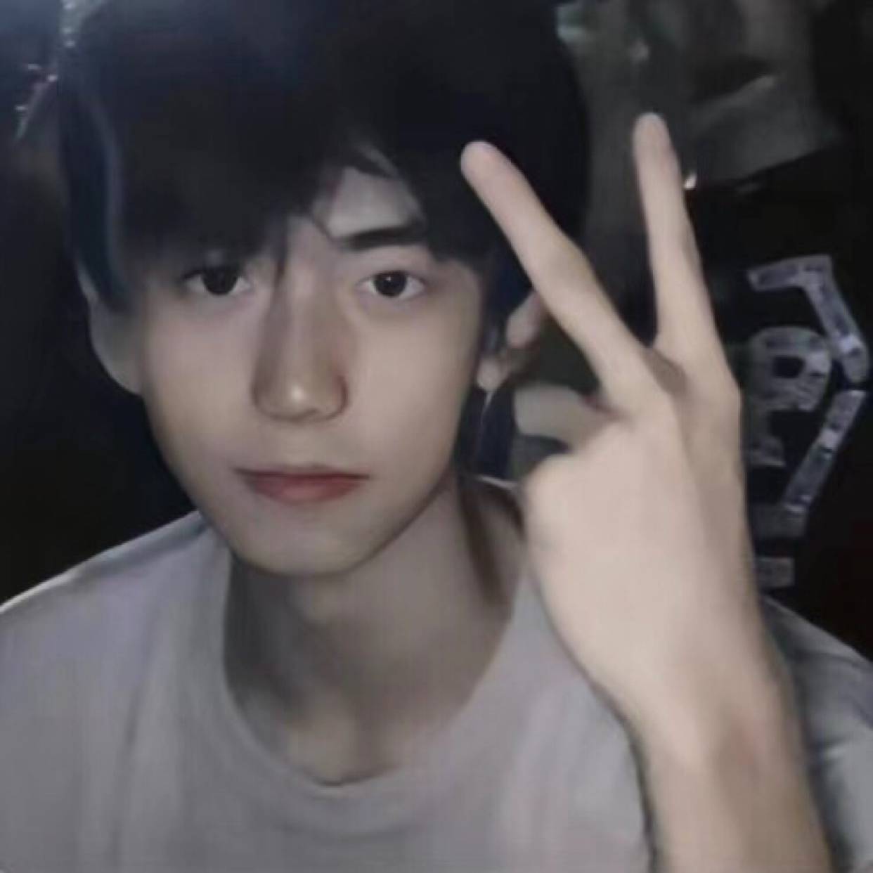 忧心de罗文的照片