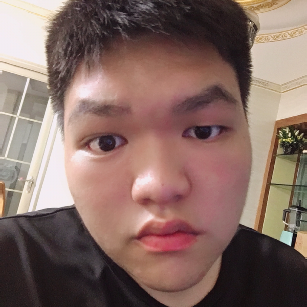 林荨的照片