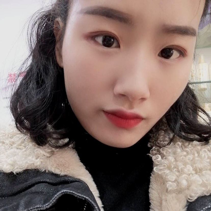 美丽深拥世界的照片