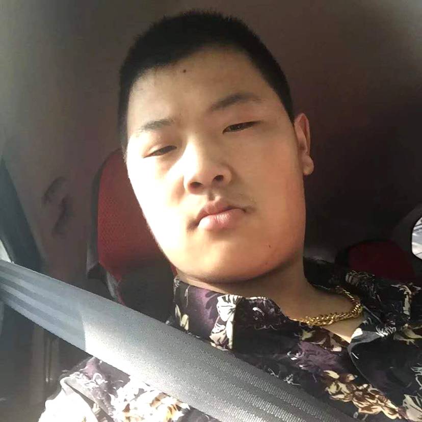 冰淇淋向瘦瘦的照片