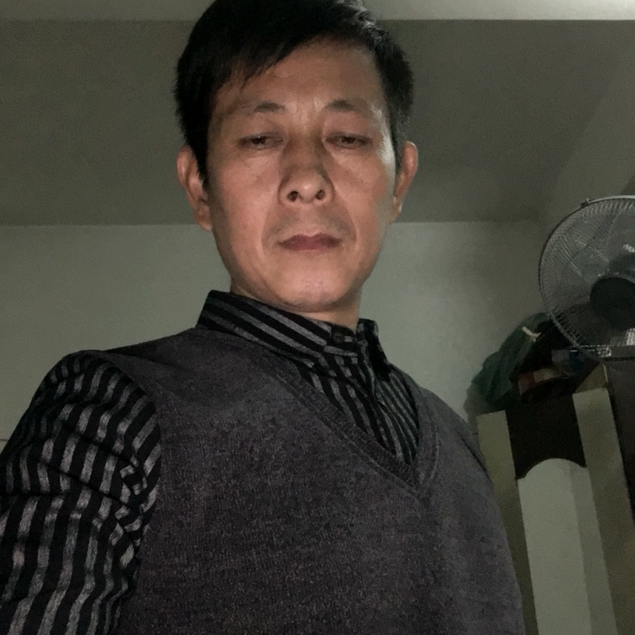 面包挽手自然的照片