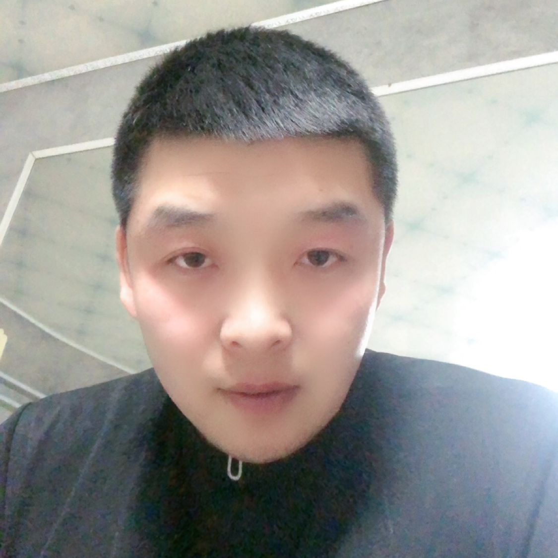 玩命苦恋发卡的照片