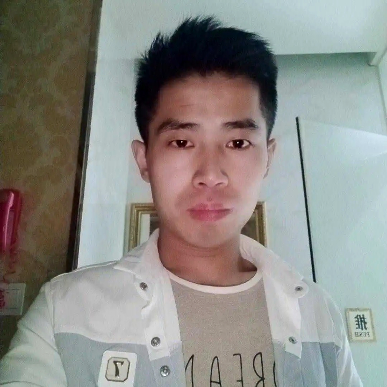 樱桃等待动听的照片