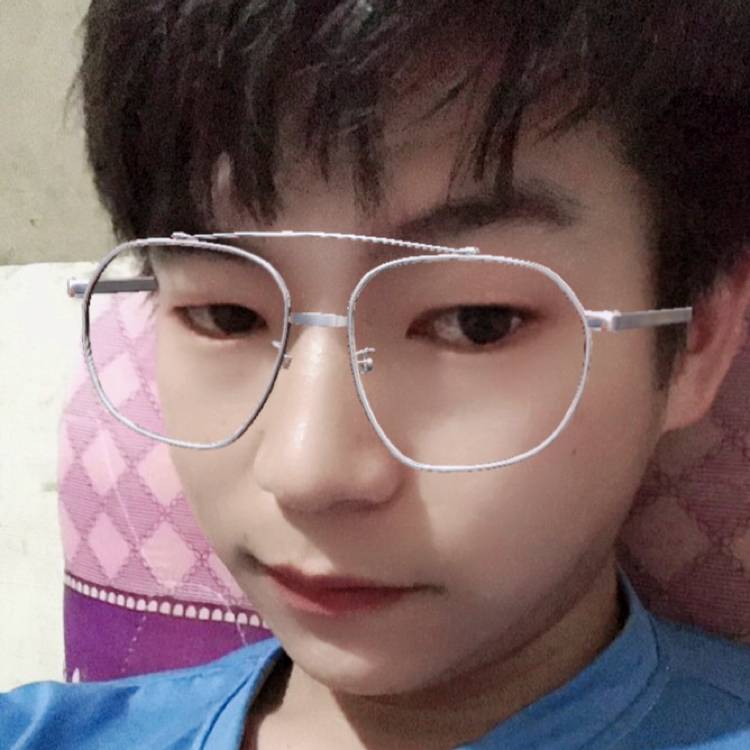 江喻彡的照片