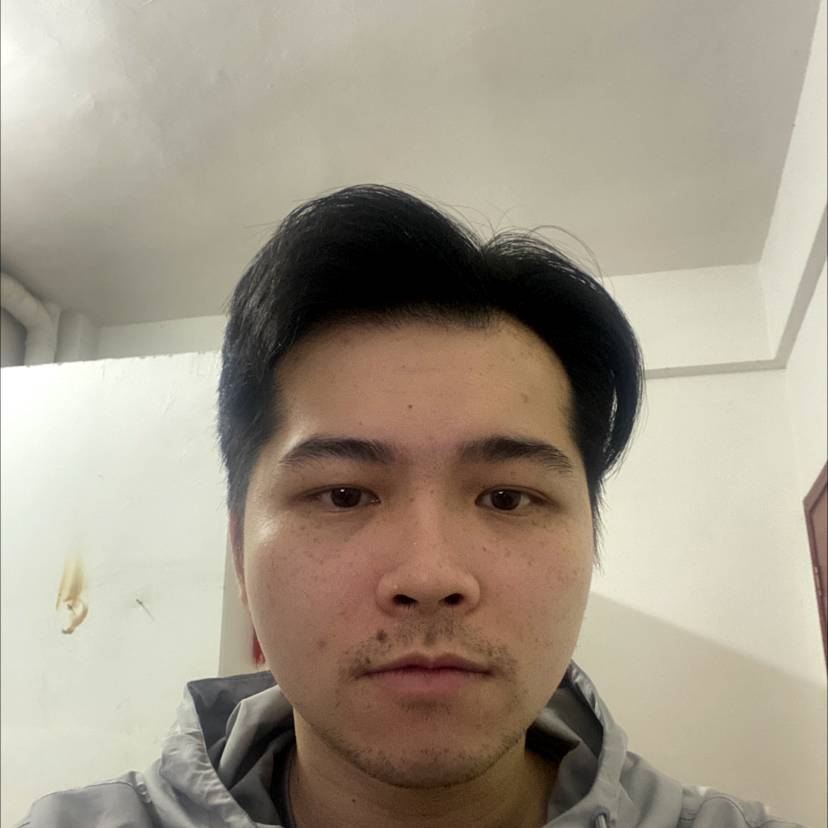 士多店老板达叔的照片