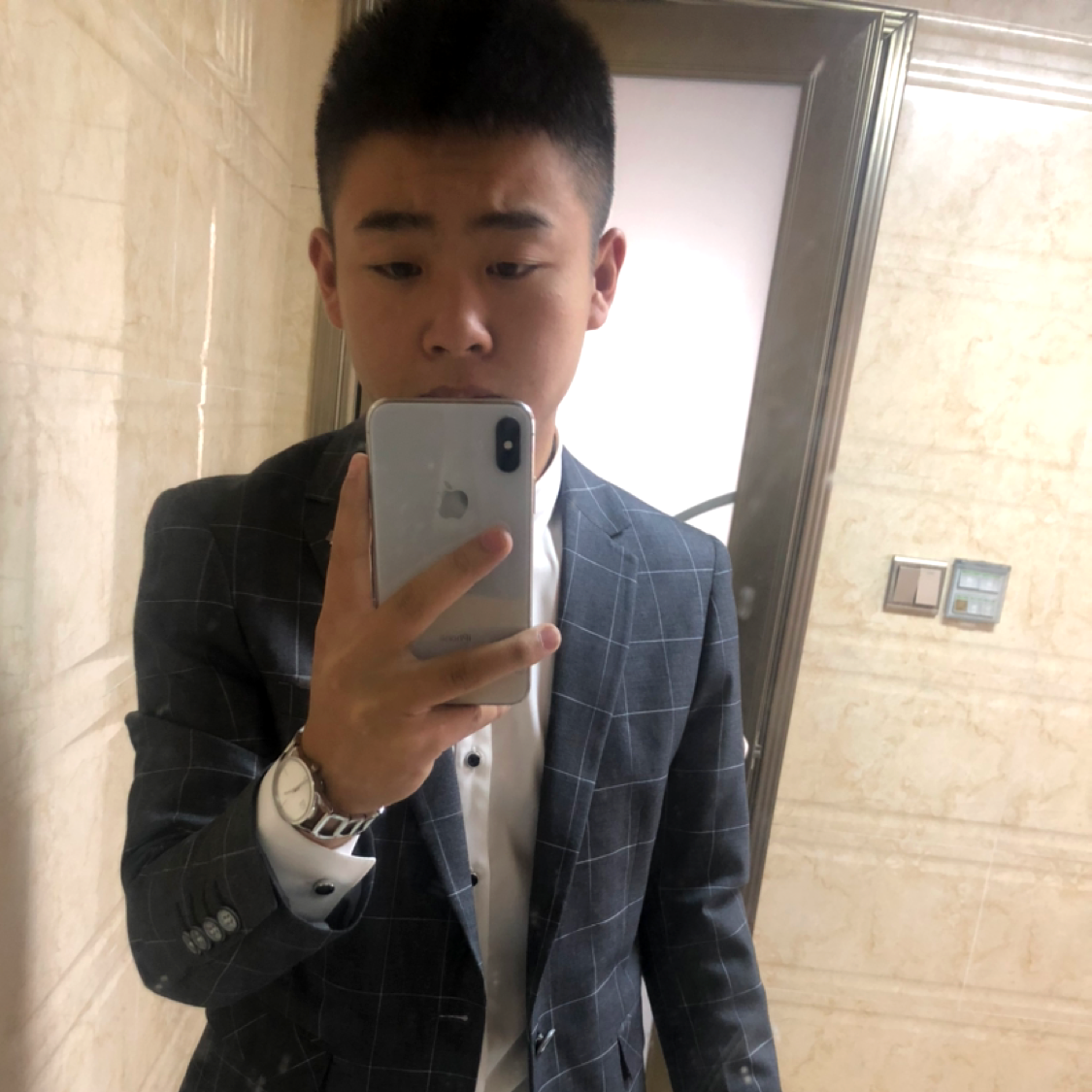 领袖金的照片