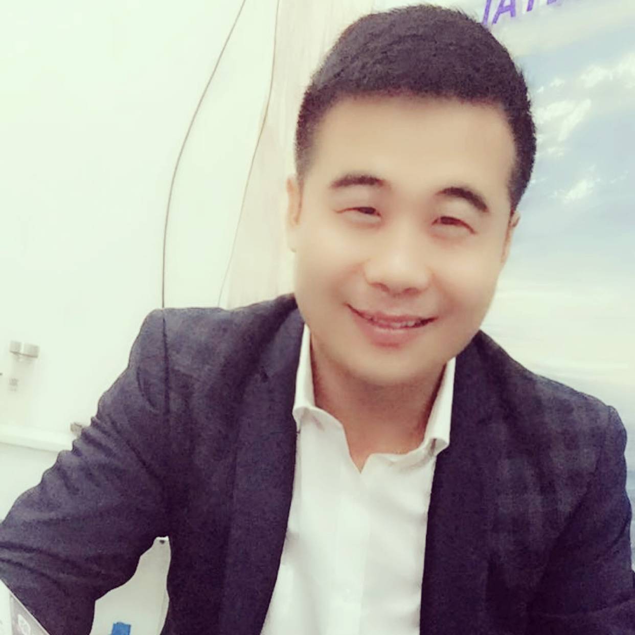 白昼等待激昂的照片