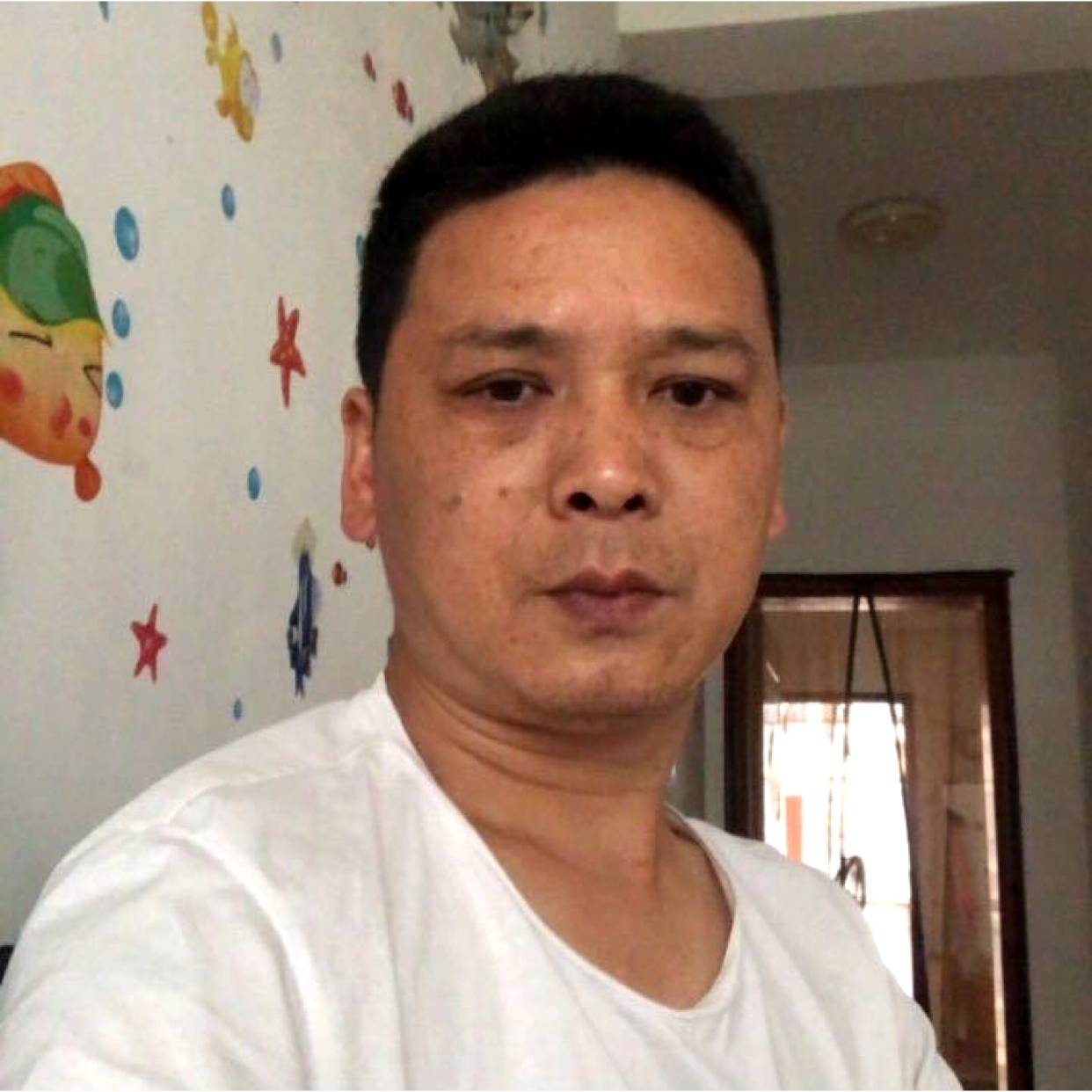真爱败给了金钱的照片