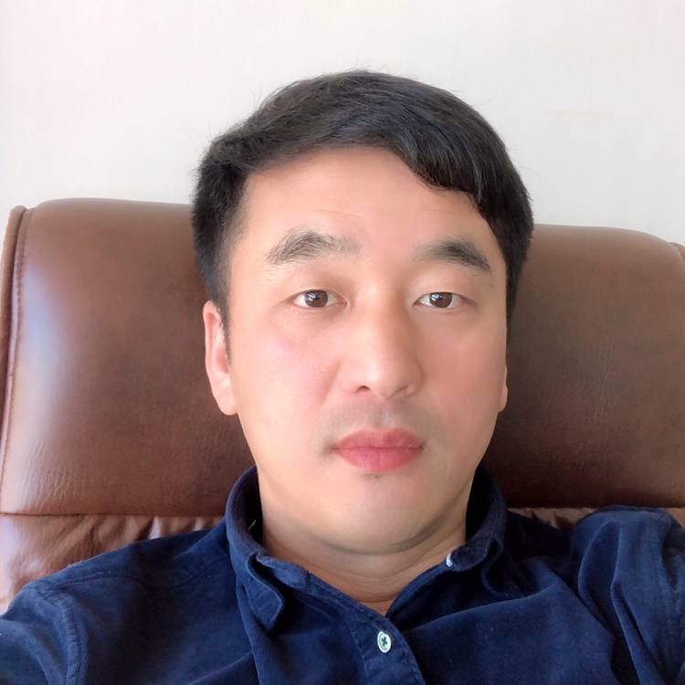 大叔用淡淡的照片