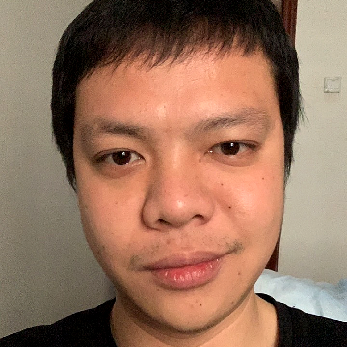 淡定迎少女的照片