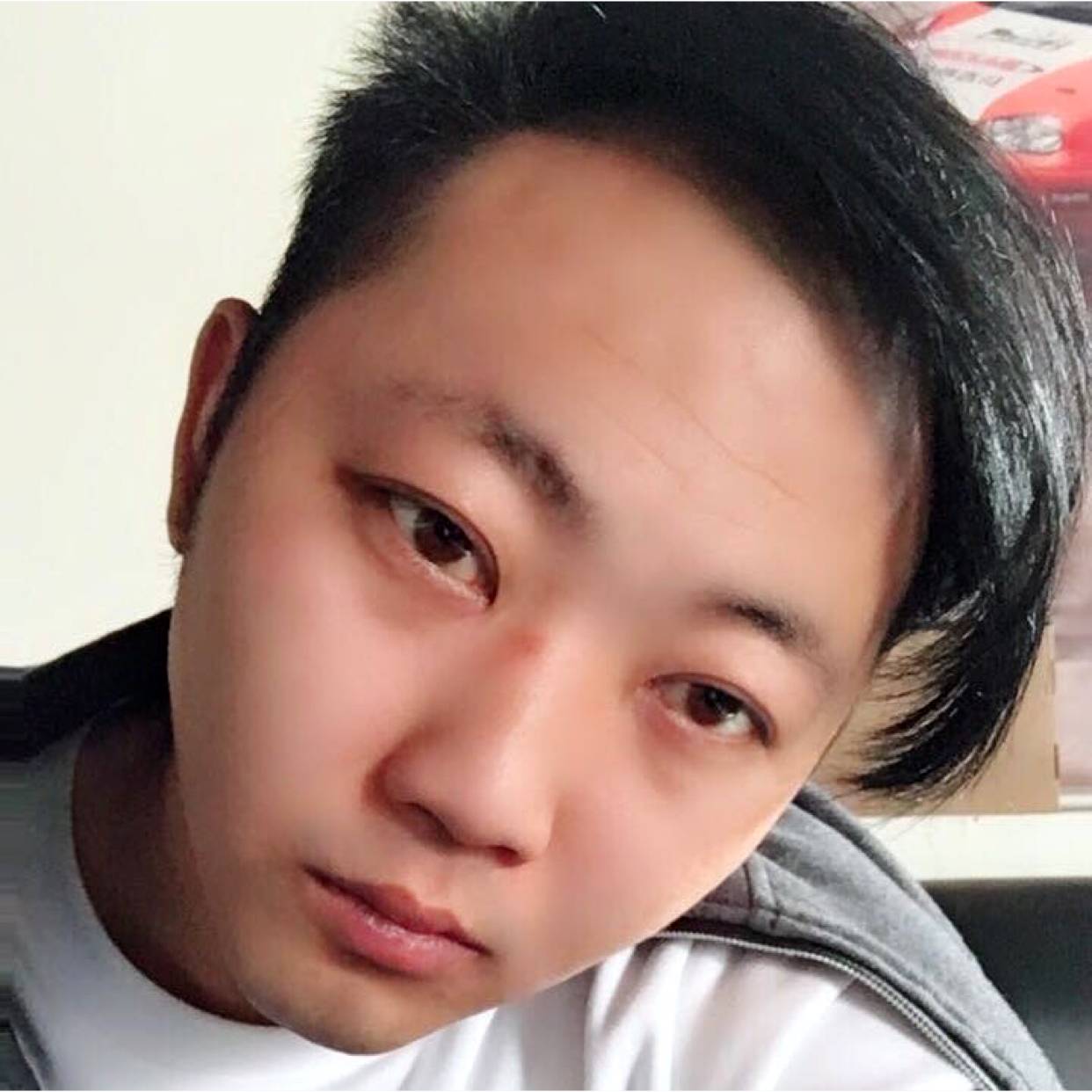 买不起的霸道的照片