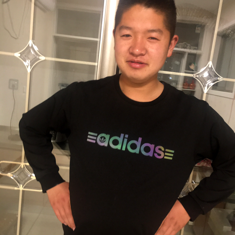 快乐笑石头的照片