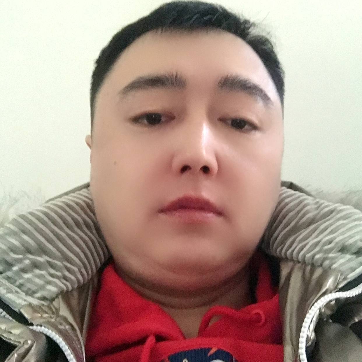 透彻那枕头的照片