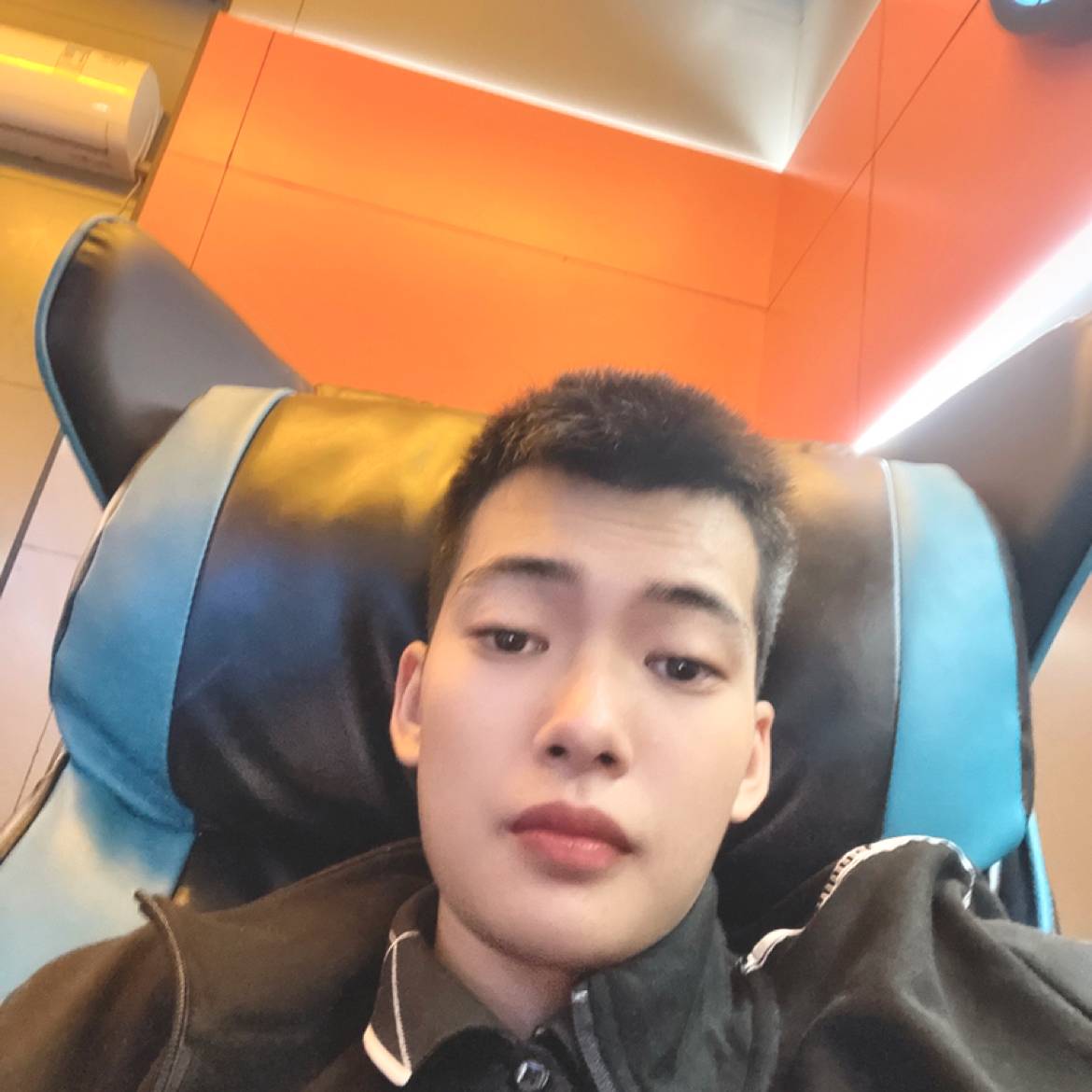 张毅天的照片