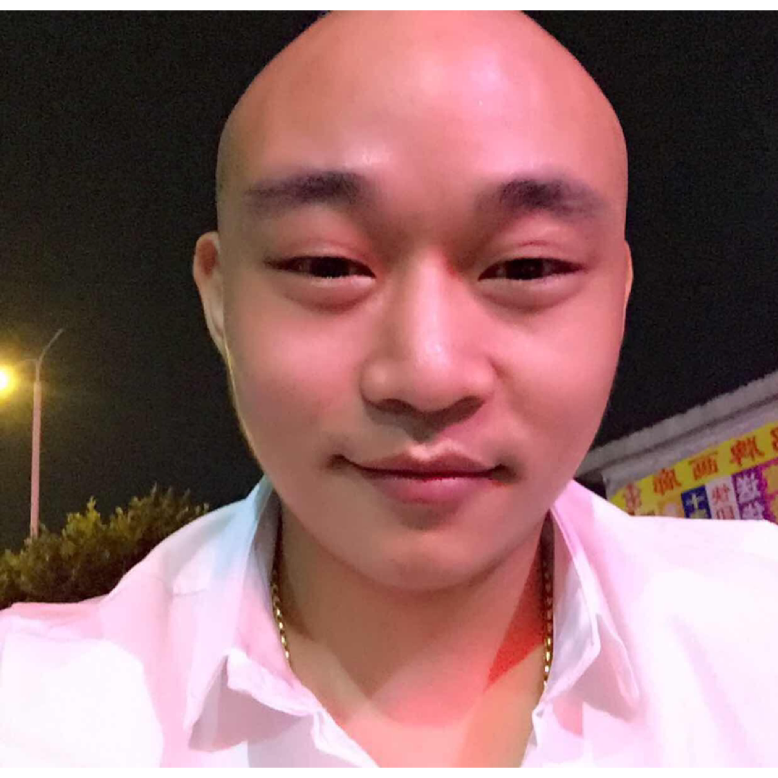 沉默的承诺kk的照片