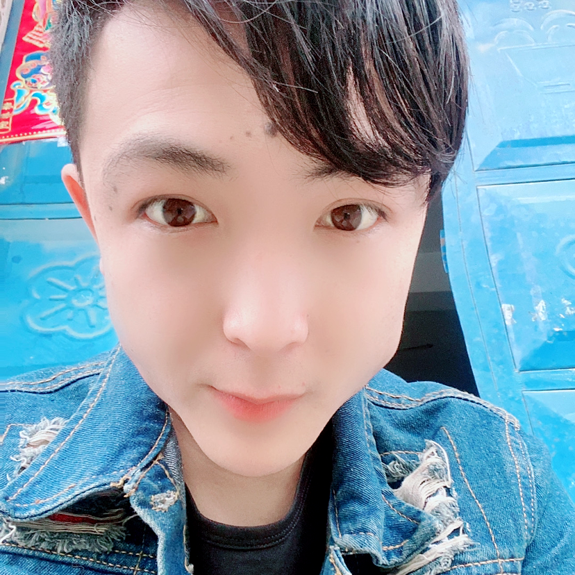鸡无情的照片