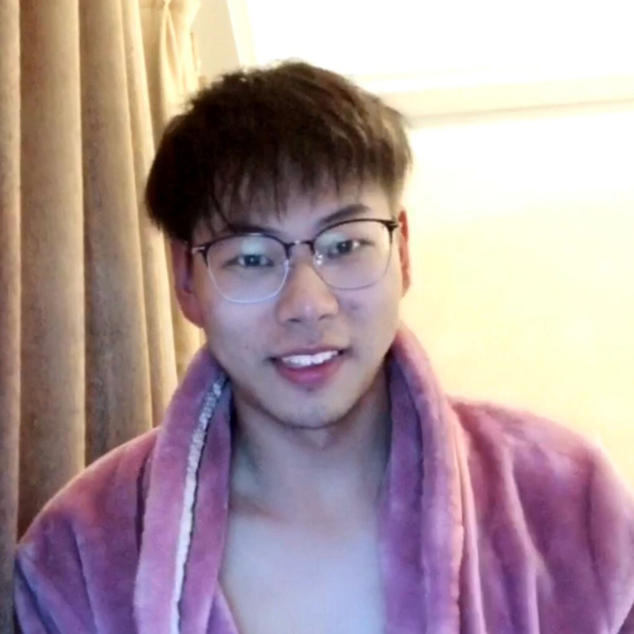 三大恶霸鲨鱼辣椒的照片