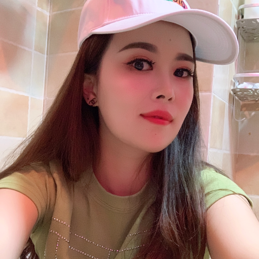 小倩ae的照片