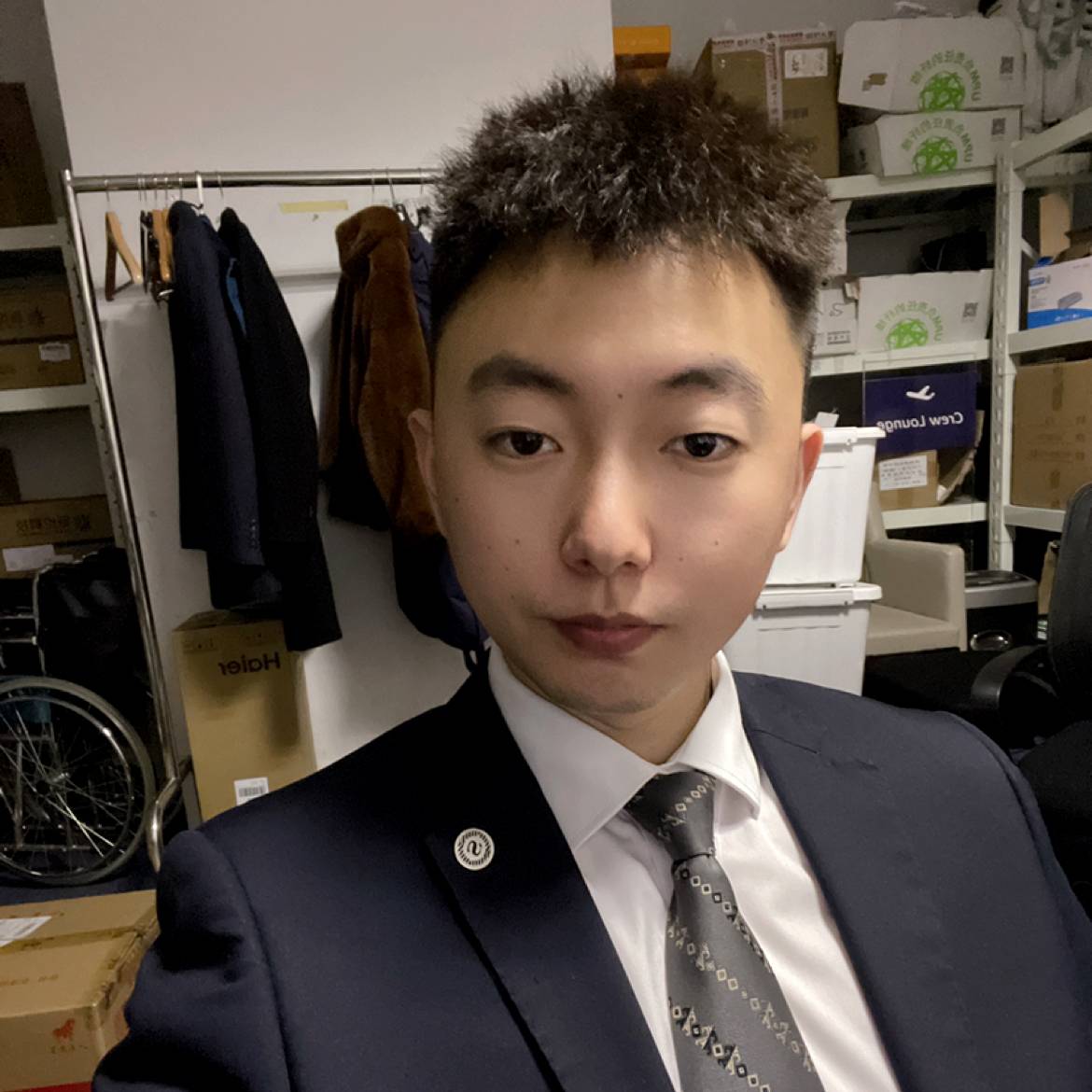 发光的草的照片