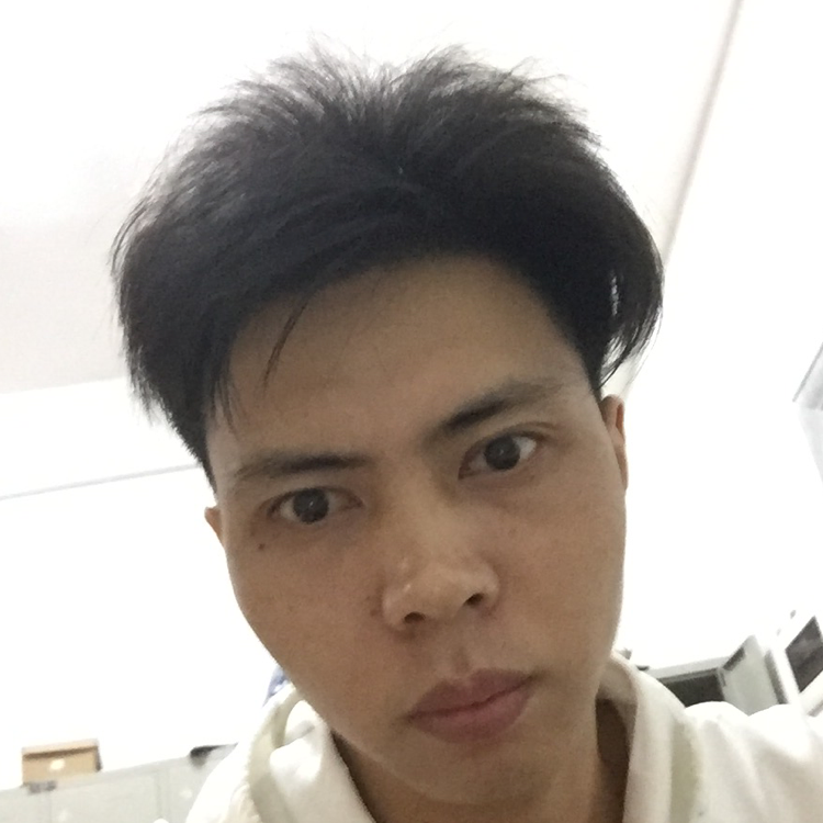 单薄愿洛尘的照片