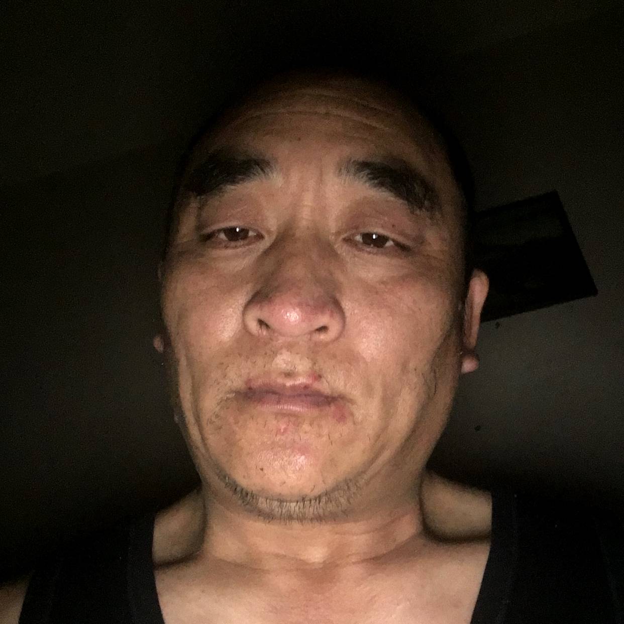 唯一哥哥的照片