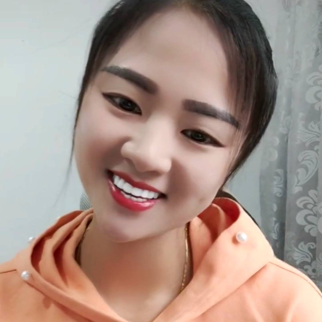 矮小蹁跹小白菜的照片