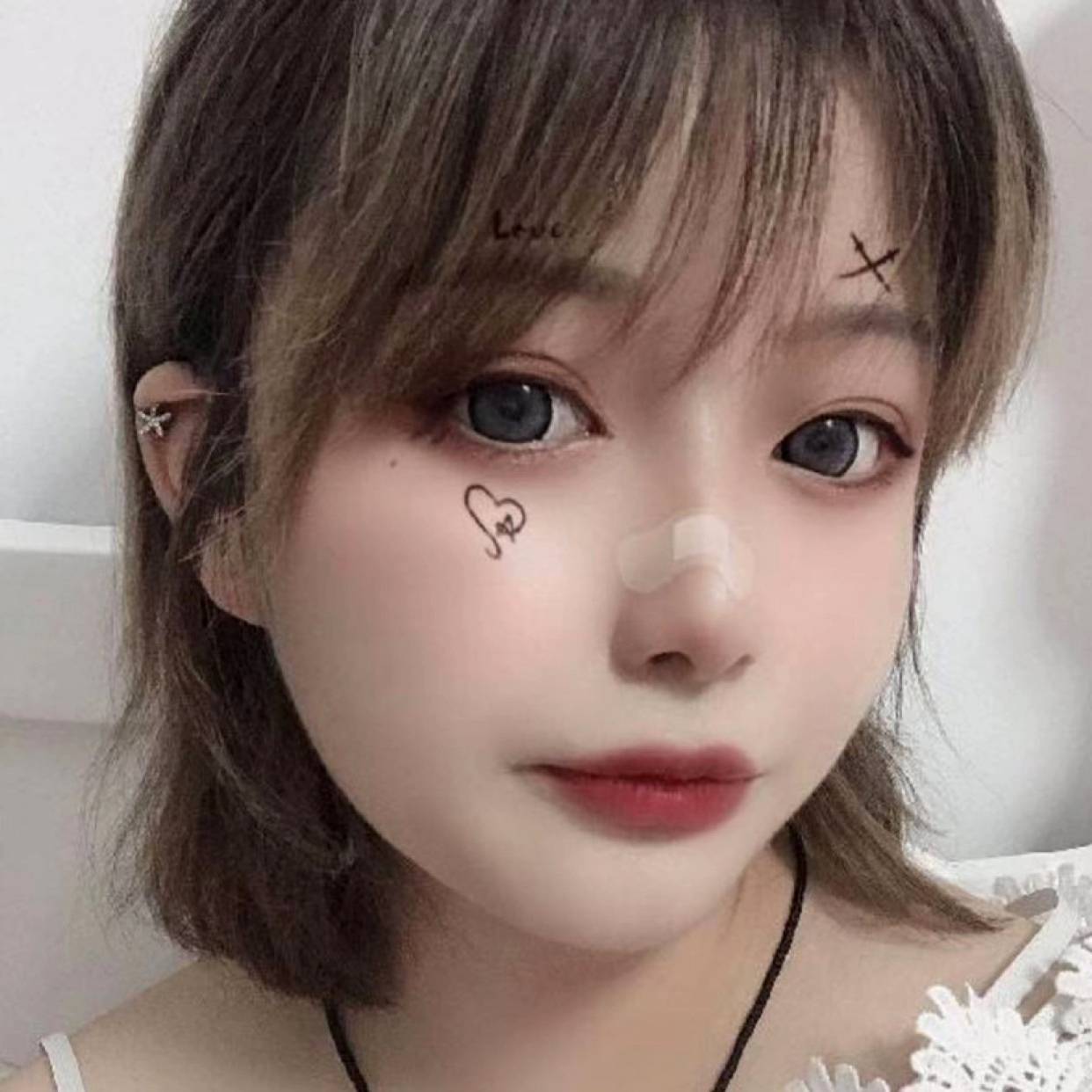 脱僵的野马的照片